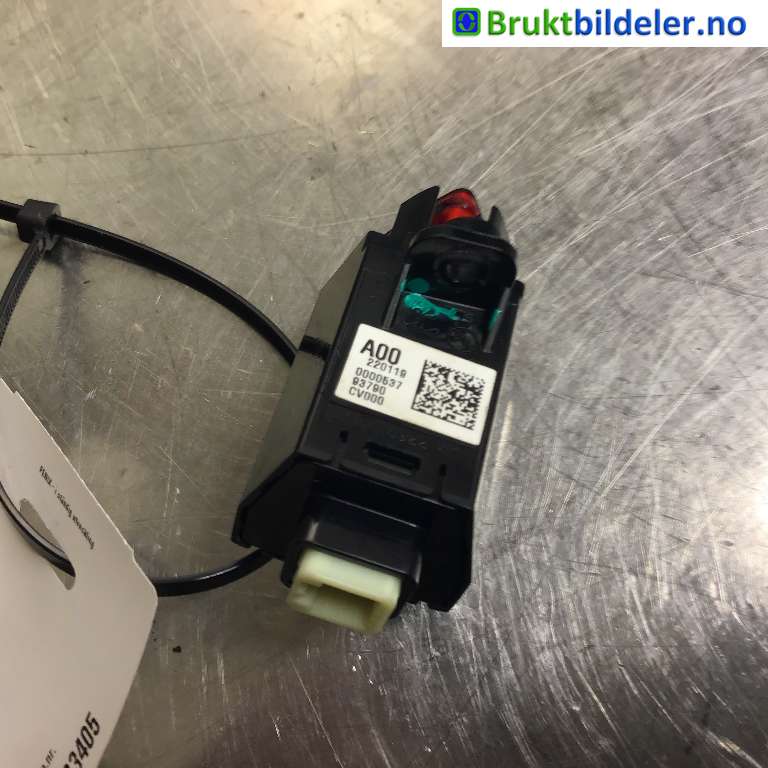 Bryter nødblink til Kia EV6 2021-->>  (KIA|93790CV000|)