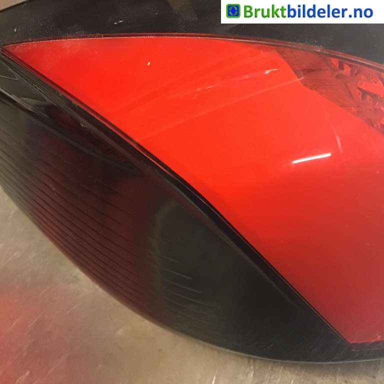 Baklykt venstre til Peugeot 5008 2017-->> (Type II)  (PEUGEOT|98 110 280 80|81570101|)