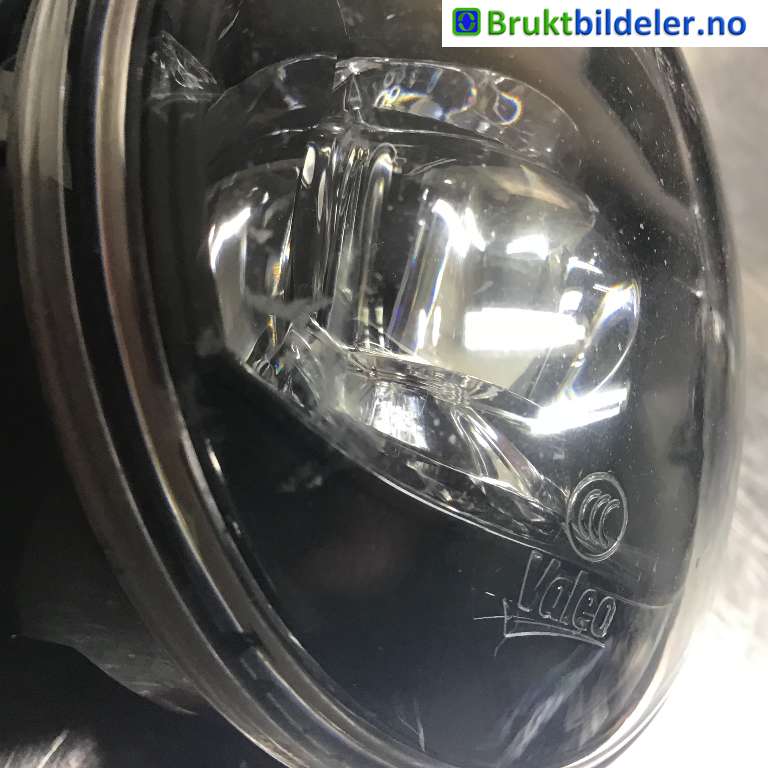 Tåkelykt venstre foran til Peugeot 5008 2017-->> (Type II) (PEUGEOT|98 269 604 80|90092347|)