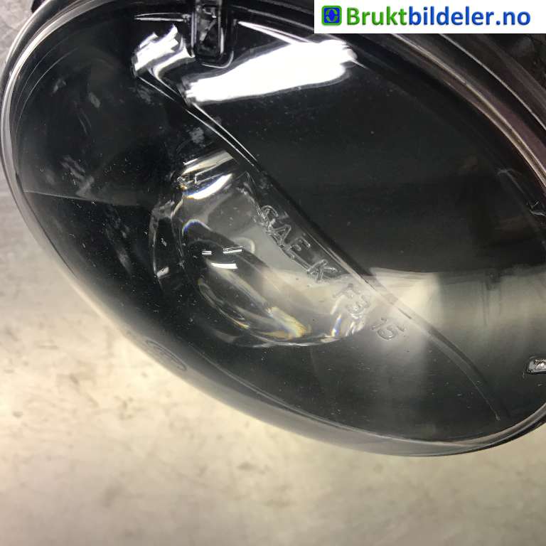 Tåkelykt venstre foran til Peugeot 5008 2017-->> (Type II)  (PEUGEOT|98 269 604 80|90092347|)
