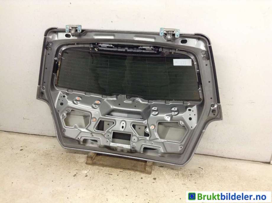 Bakluke til Mercedes GLK 2008-2015 (X204) (X204) (MERCEDES|A 204 740 04 05||A 204 740 04 00)