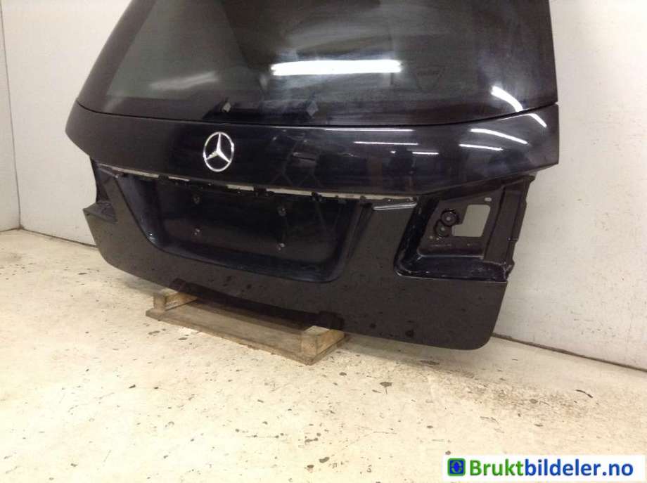 Bakluke til Mercedes E-Klasse 2009-2013 (Fase 1) (W212) (W212) (MERCEDES|A 212 740 01 05||A 212 740 00 10)