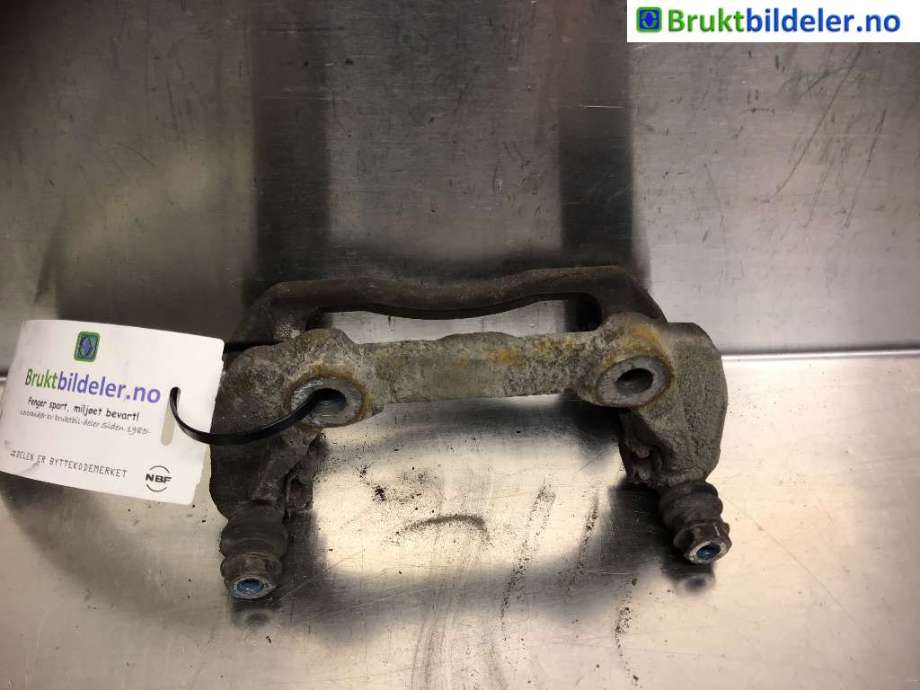 Bremsecaliper brakett til Mercedes E-Klasse, 2009-2013 (Fase 1) (W212) (W212) (MERCEDES|A 204 421 09 94)
