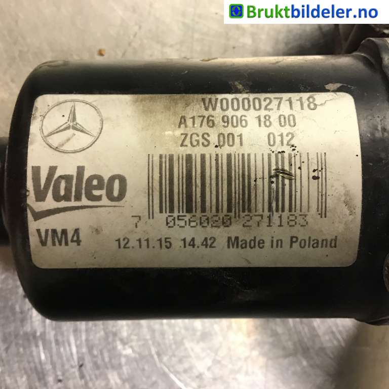 Viskermotor frontrute til Mercedes CLA 2013-2019 (C117) (C117) (MERCEDES|A 176 906 18 00|W000027118|)