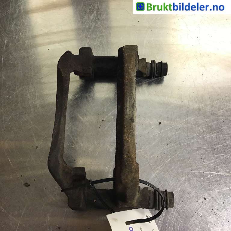 Bremsecaliper brakett til Mercedes CLA, 2013-2019 (C117) (C117) (MERCEDES|A 000 421 59 06)