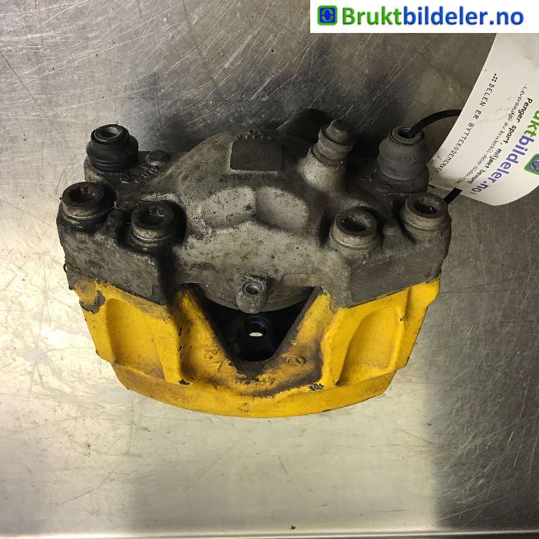 Bremsecaliper høyre foran til Mercedes E-Klasse 2013-2016 (Fase 2) (W212) (W212) (MERCEDES|A 204 421 36 81|)