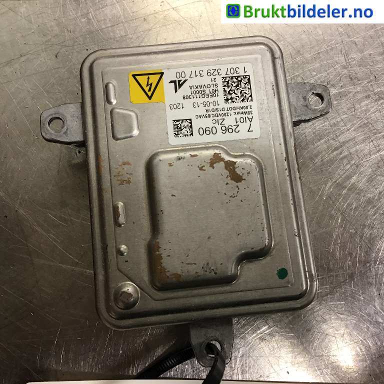 Styreenhet xenon/ballast til BMW 3-Serie 2012-2018 (F30/F31/F34) (F30/F31/F34) (BMW|7 296 090|1 307 329 317 00|)