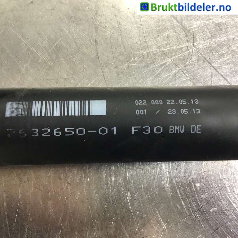 Mellomaksel fremre til BMW 3-Serie 2012-2018 (F30/F31/F34) (F30/F31/F34) (BMW|26 20 9 425 910|022 000|7 632 650-01)