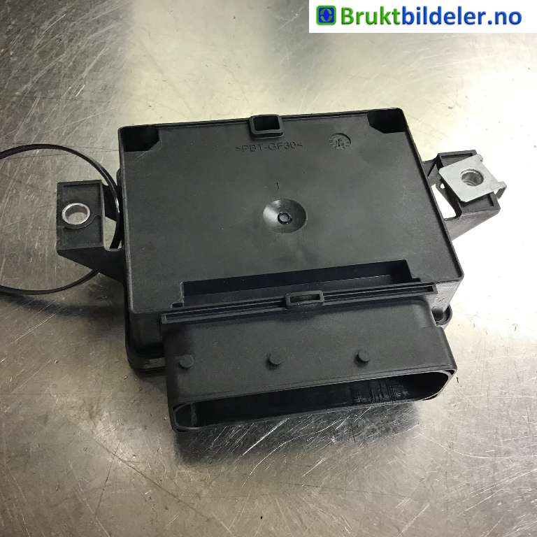 Styreenhet elektrisk parkbrems (EPB - Electric Parking Brake) til Mercedes B-Klasse 2011-2018 (W246) (W246) (MERCEDES|A 246 900 68 16|234835-102|)