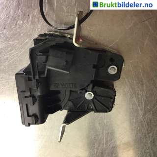 Baklukelås til Mercedes B-Klasse,  (W246) (MERCEDES|A 099 740 02 00)