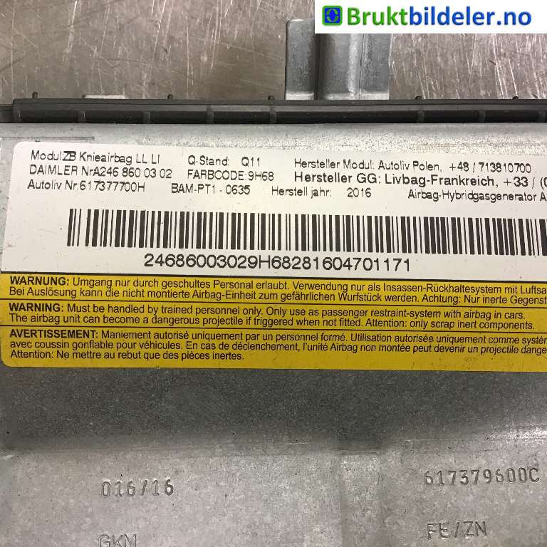 Airbag kne til Mercedes B-Klasse 2011-2018 (W246) (W246) (MERCEDES|A 246 860 03 02|)
