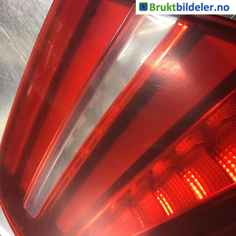 Baklykt venstre indre til Mercedes B-Klasse 2011-2018 (W246) (W246) (MERCEDES|A 246 906 91 00|)
