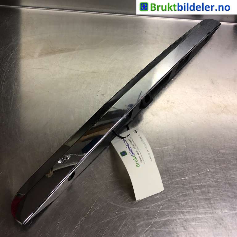 Bakluke/bakdør håndtak til Mercedes B-Klasse 2011-2018 (W246) (W246) (MERCEDES|A 246 740 16 01|01150405000|)