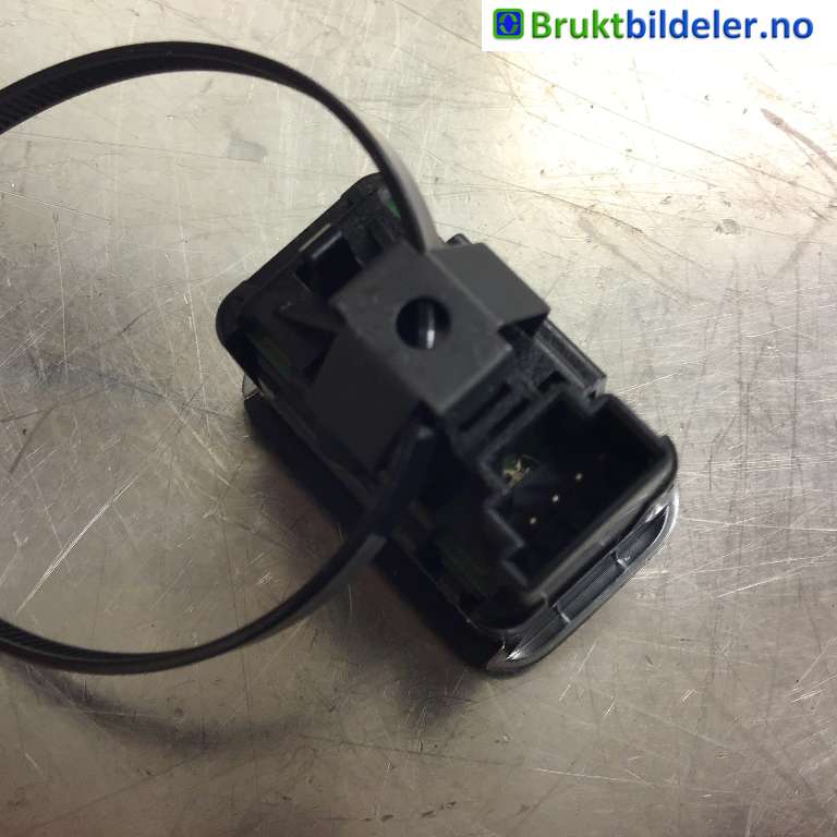 Bryter ruteheis til Mercedes CLA 2013-2019 (C117) (C117) (MERCEDES|A 204 905 81 02|10023289|)