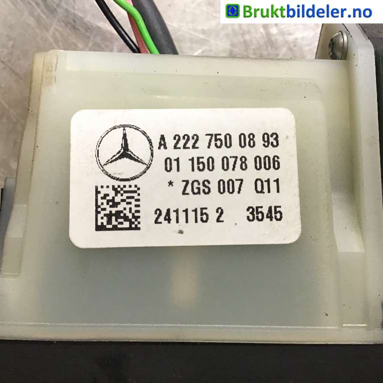 Bakluke/bakdør håndtak til Mercedes CLA 2013-2019 (C117) (C117) (MERCEDES|A 222 750 08 93|01 150 078 006|)