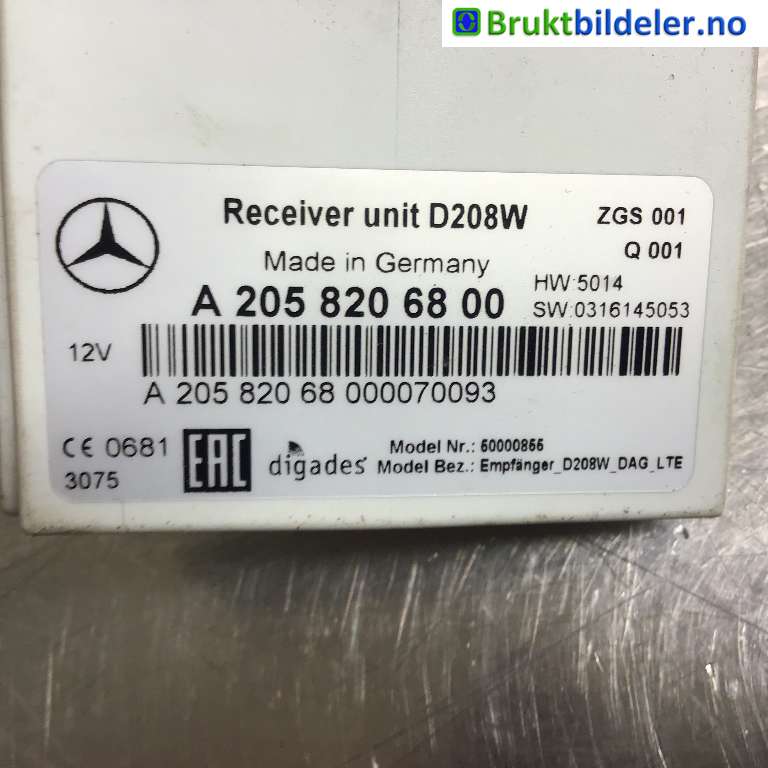 Styreenhet diverse til Mercedes CLA 2013-2019 (C117) (C117) (MERCEDES|A 205 820 68 00|)