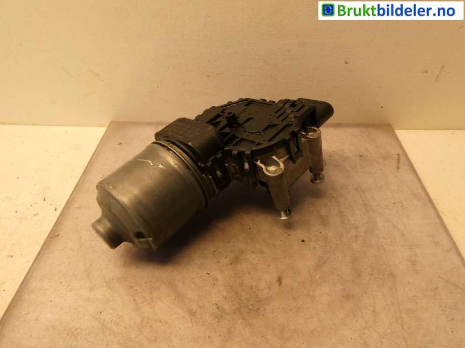 Viskermotor frontrute til Audi A4 2004-2008 (Type III) (B7) (B7) (AUDI|8E1 955 119|0 390 241 509)