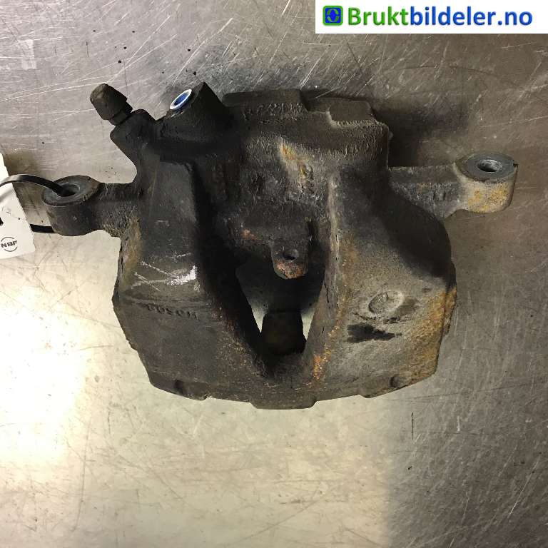 Bremsecaliper venstre foran til Mercedes GLK 2008-2015 (X204) (X204) (MERCEDES|A 204 421 41 81|)