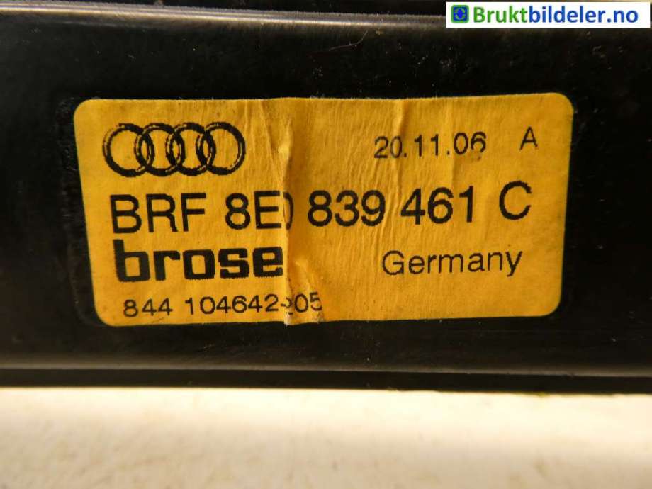 Ruteheis til Audi A4 2004-2008 (Type III) (B7) (B7) (AUDI|8E0 839 461 C|)