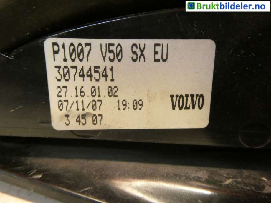 Baklykt venstre til Volvo V50 2007-2012 (Fase 2)  (VOLVO|30744541|)