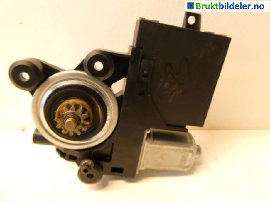 Ruteheis høyre til Volvo V50 2007-2012 (Fase 2)  (VOLVO|31264376|973628-102|30739184 AC)