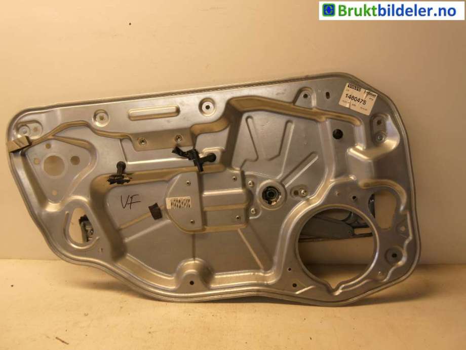 Ruteheis til Volvo V50, 2007-2012 (Fase 2) (VOLVO|31253513)