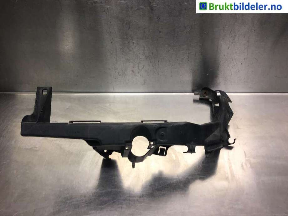 Frontlyktehus til BMW 3-Serie 2005-2011 (E90/E91/E92/E93) (E90/E91/E92/E93) (BMW|51 64 7 116 707|)