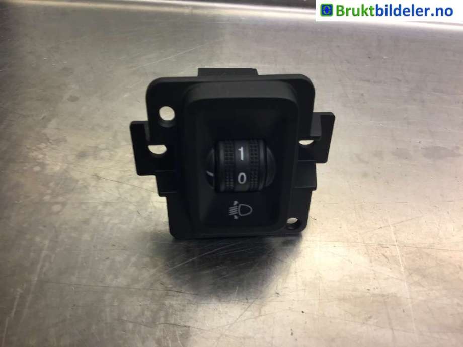 Bryter diverse til MG Marvel R 2021-->>  (MG|11435879|)