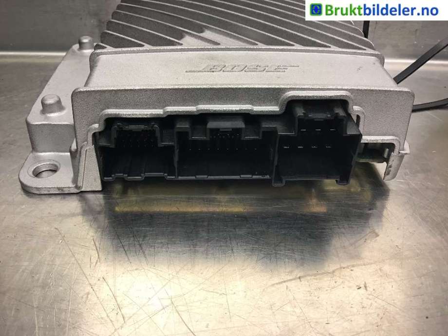 Bilstereo forsterker til MG Marvel R 2021-->>  (MG|10653984|)