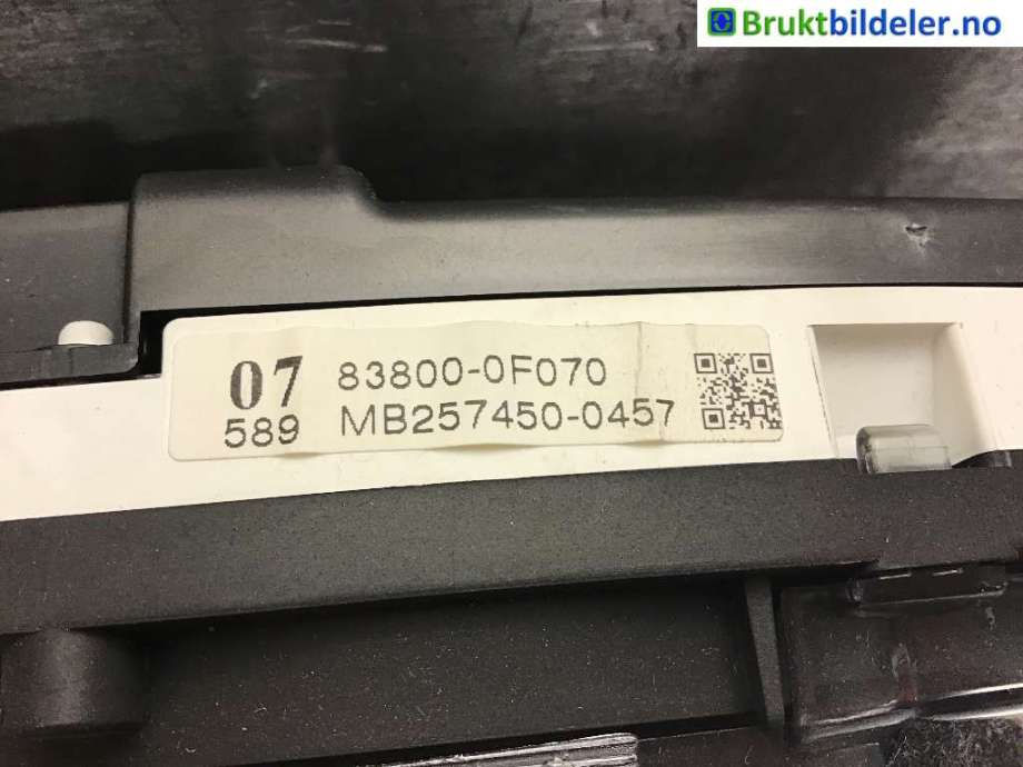 Instrumentpanel til Toyota Verso 2009-2016 (Type III) (TOYOTA||83800-0F370)