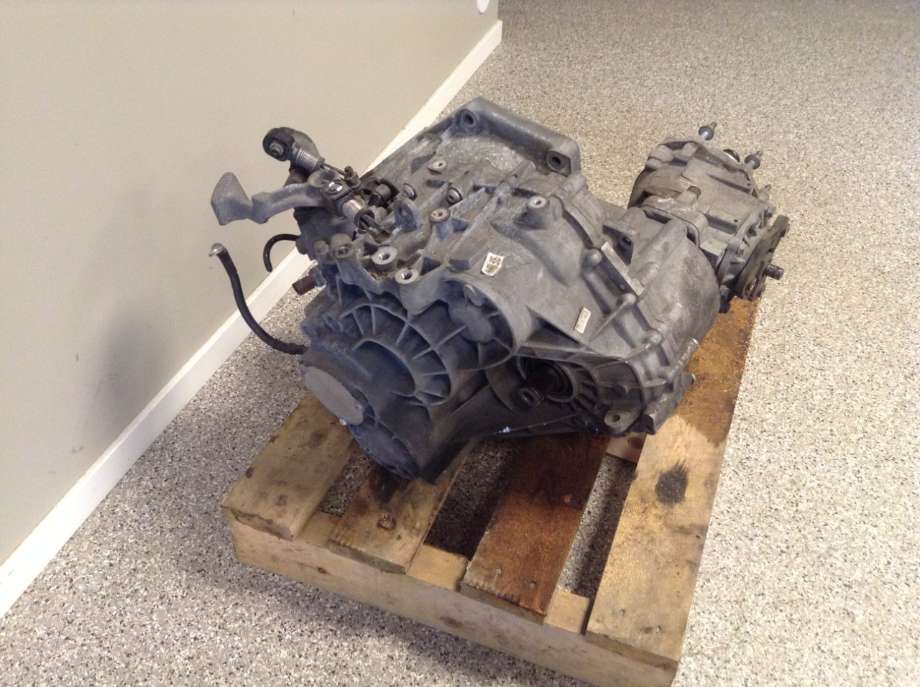 Girkasse manuell 6-trinn til VW Tiguan 2007-2011 (Type I, Fase 1) (VOLKSWAGEN|0A6 300 044 N|)