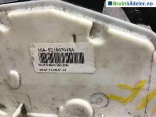 Låsekasse venstre foran til Škoda Yeti,   (SKODA|5E1 837 015 A)