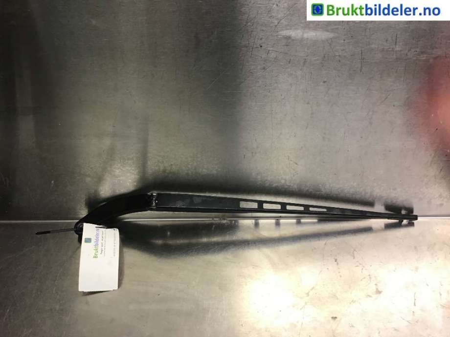 Viskerarmer frontrute til Audi A6 2005-2008 (Type III, Fase 1) (C6) (C6) (AUDI|4F1 955 410|)