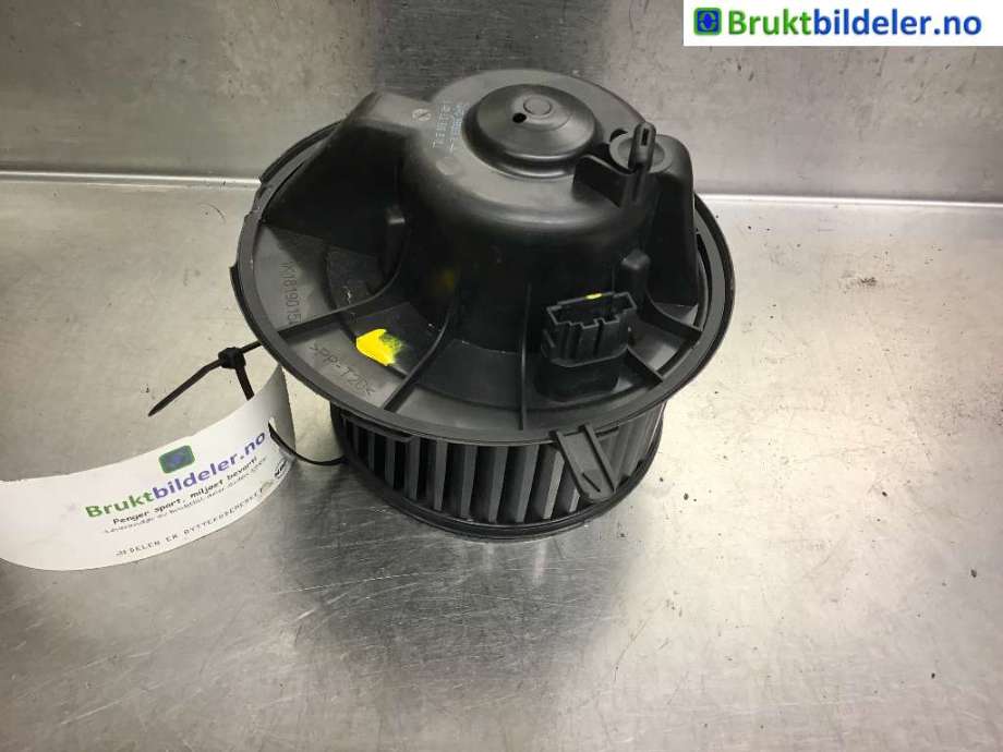 Varmeapparat motor til VW Caddy 2010-2015 (Type III, Fase 2)  (VOLKSWAGEN|1K1 819 015 E|)