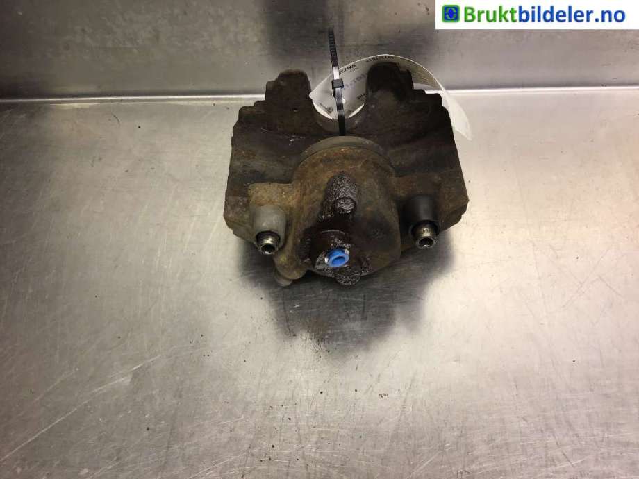 Bremsecaliper høyre foran til VW Caddy 2010-2015 (Type III, Fase 2)  (VOLKSWAGEN|1K0 615 124 E|)