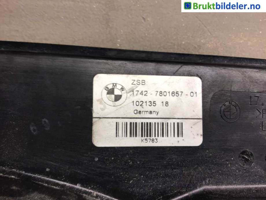 Kjølevifte til BMW 5-Serie 2003-2010 (E60/E61) (E60/E61) (BMW|17 42 7 801 657-01|1 137 328 118|3 137 229 020)