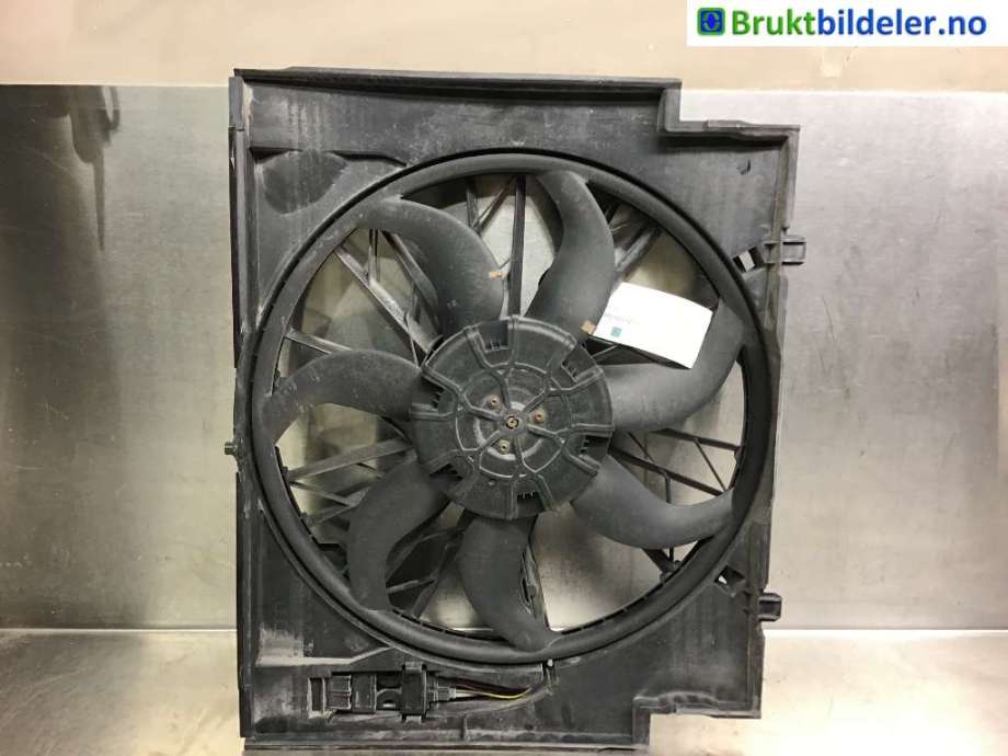 Kjølevifte til BMW 5-Serie 2003-2010 (E60/E61) (E60/E61) (BMW|17 42 7 801 657-01|1 137 328 118|3 137 229 020)