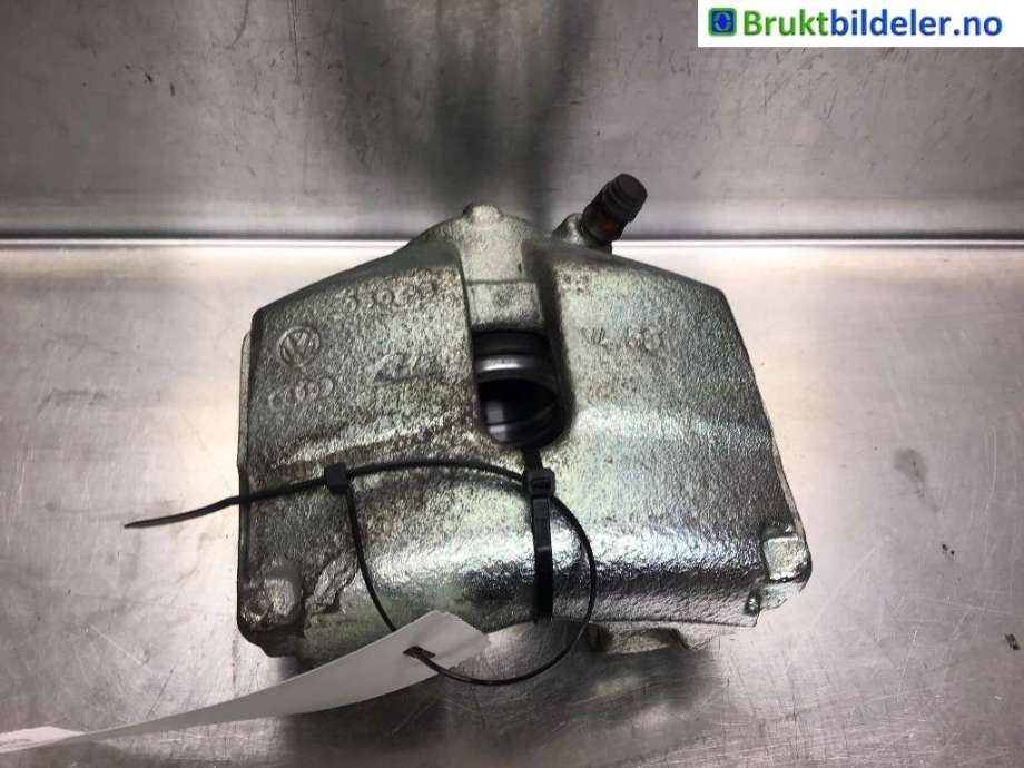 Bremsecaliper venstre foran til Audi A1 2010-2014 (Type I, Fase 1)  (AUDI|1K0 615 123 E|)