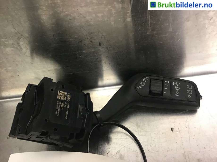 Bryter visker til Ford Fiesta 2017-->> (Type VII)  (FORD||GN15-17A553-AB)