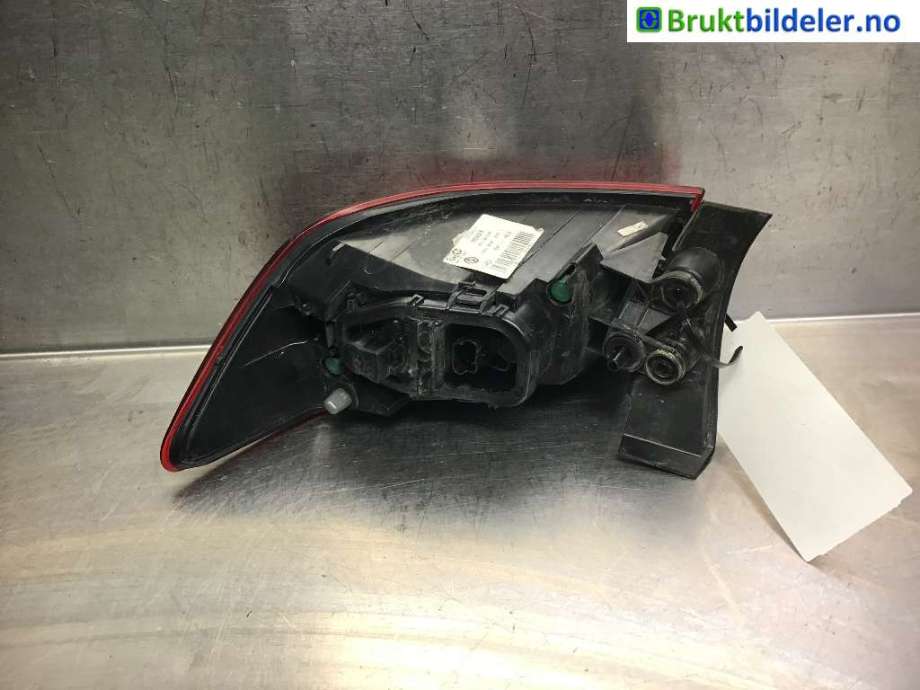 Baklykt venstre til Renault Clio 2012-2016 (Type IV, Fase 1)  (RENAULT|265554091R|)