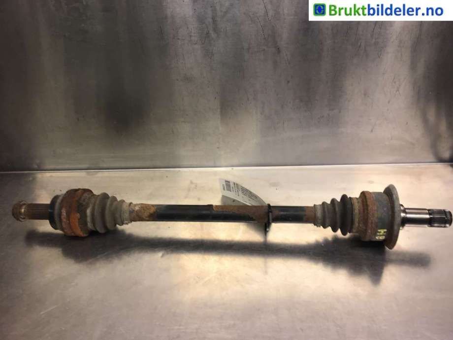 Drivaksel høyre bak til BMW X5 2007-2013 (E70) (E70) (BMW|3320 8 609 838||105381)