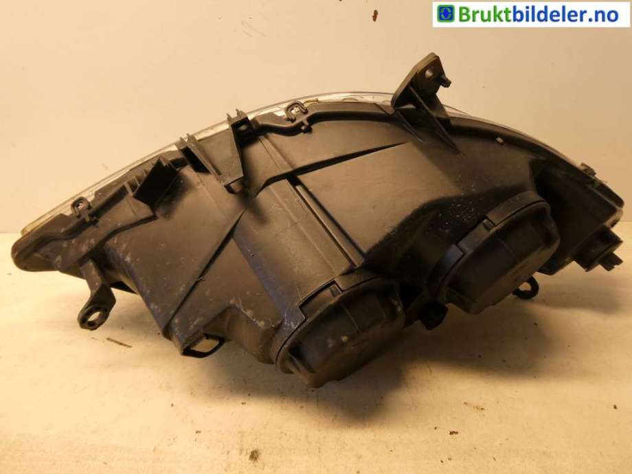 Frontlykt venstre halogen til Peugeot 307 2001-2004 (Fase 1)