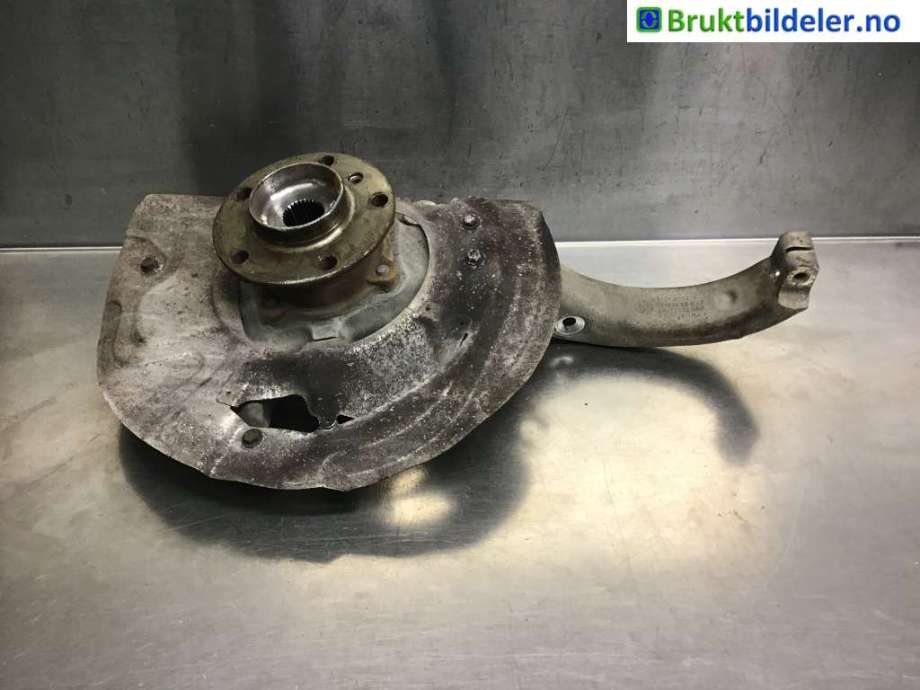 Hjulspindel høyre foran til BMW X5 2007-2013 (E70) (E70) (BMW|31 21 6 869 870|)