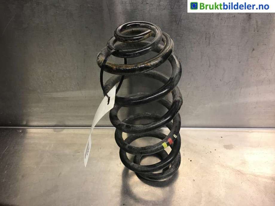 Fjær bak spiralfjær til BMW X5 2007-2013 (E70) (E70) (BMW|33 53 6 779 864|)
