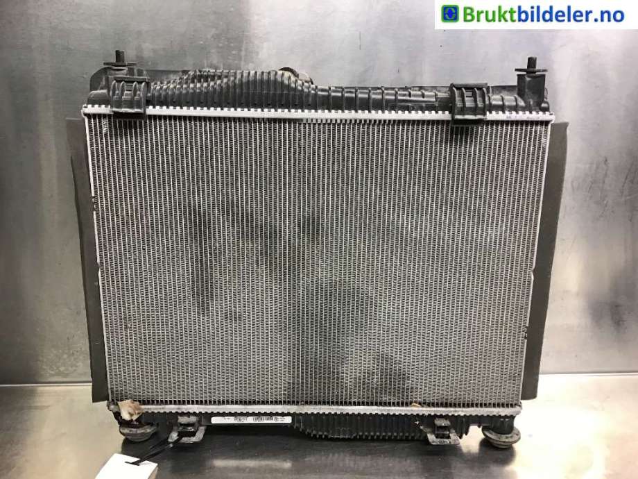 Radiator (manuell gir) til Ford Fiesta 2017-->> (Type VII)  (FORD||H1BG-8005-CC)