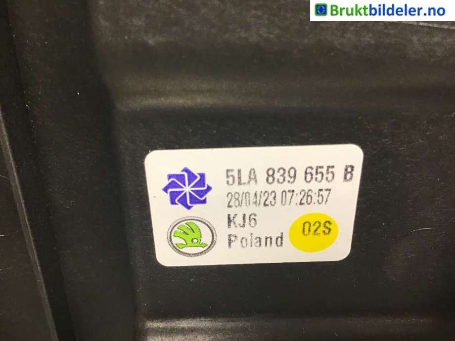 Ruteheis til Škoda Enyaq 2021-->>  (SKODA|5LA 839 655 B|)