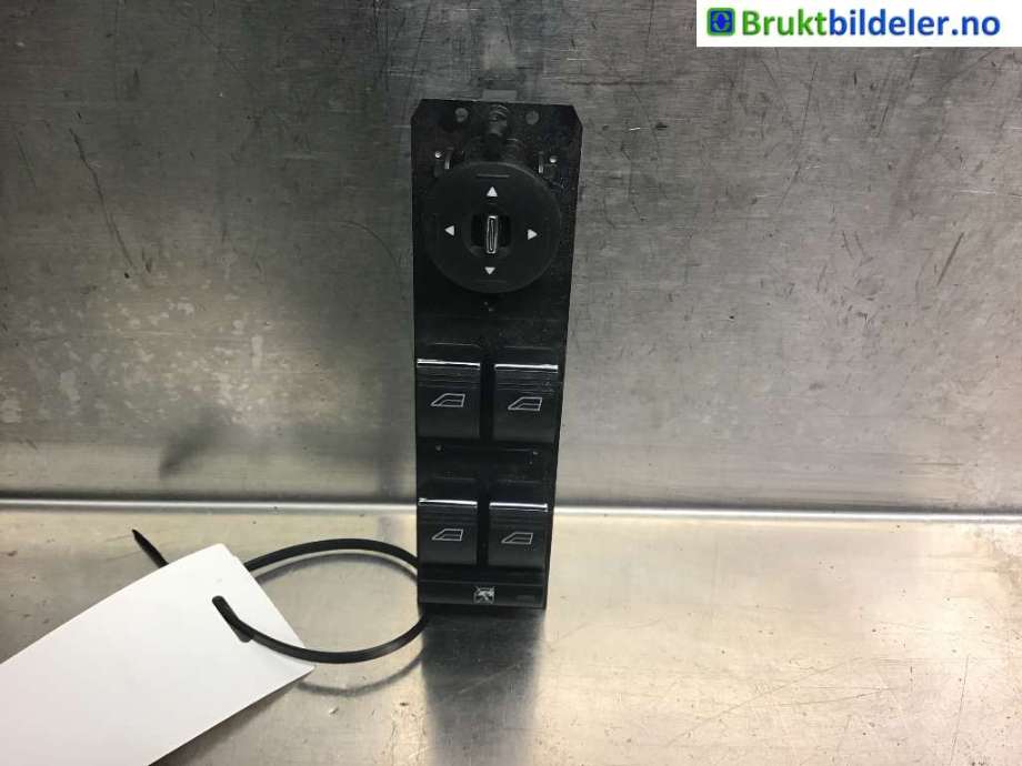 Bryter ruteheis til Ford Kuga, 2013-2019  (FORD|AM5T 14A132 CA)