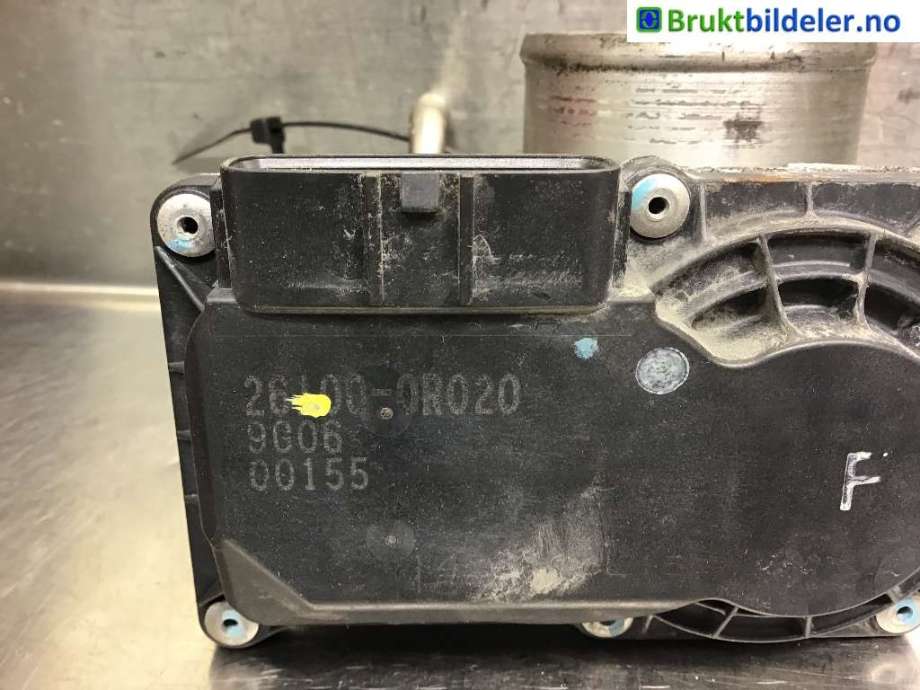 Spjeldhus til Toyota Avensis 2009-2015 (Type III, Fase 1) (TOYOTA|26100-0R020|)