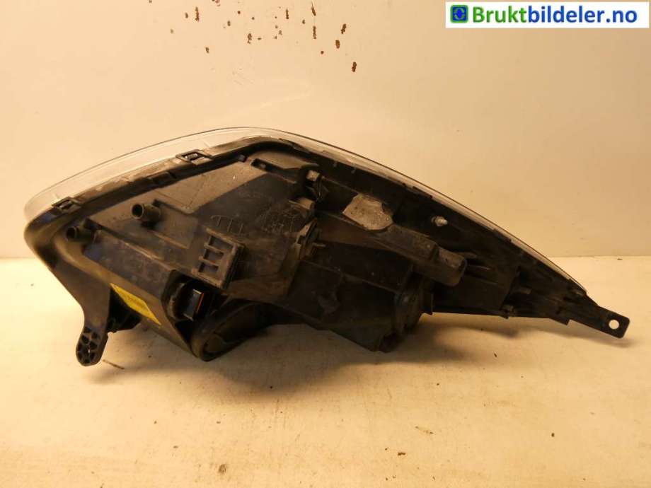 Frontlykt venstre halogen til Kia Venga 2010-2017 (KIA|92101 1P000|0 301 257 201 00|92101-1P000)
