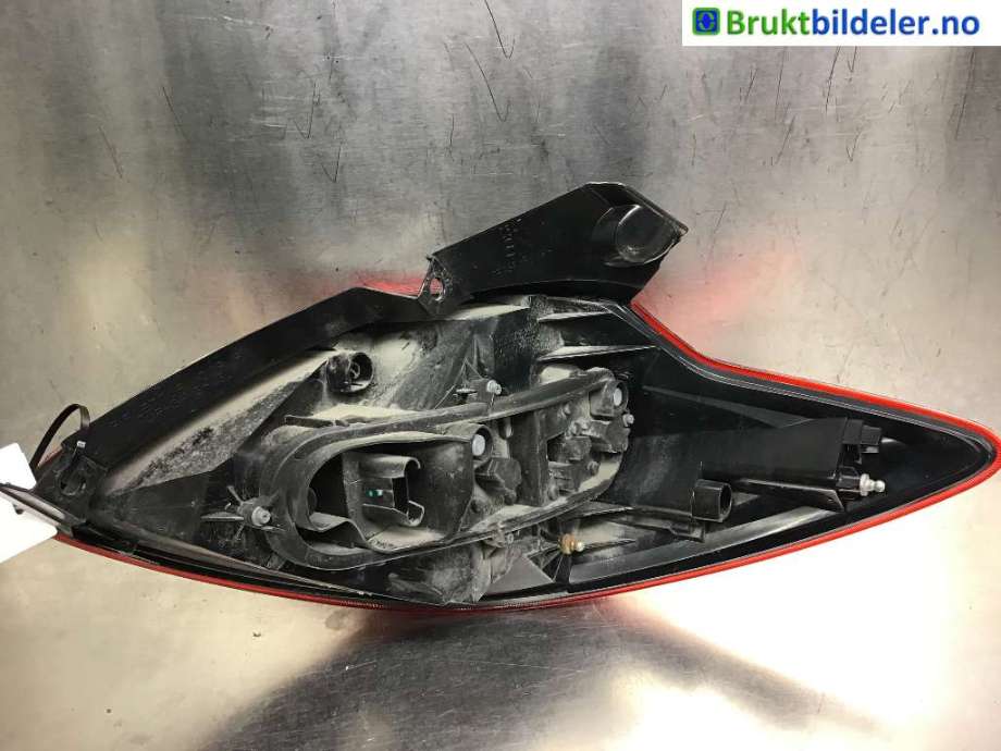 Baklykt venstre til Ford Ka 2008-2015 (Type II) (FORD|9D51-13A602-AA|)